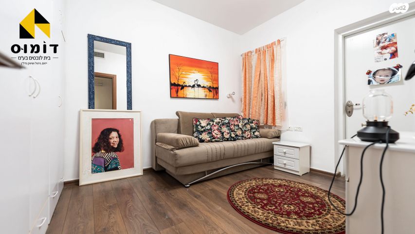 גג/ פנטהאוז, ישראל אהרוני, א' / צפון מזרח העיר, רחובות