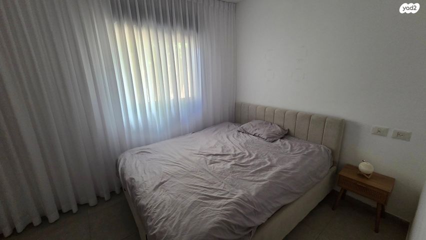 דירת גן, דרך האילנות, גדרה מזרח, גדרה