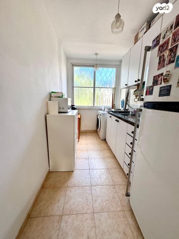 דירה, אור עקיבא