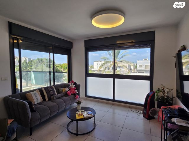 דירה, רמת השרון