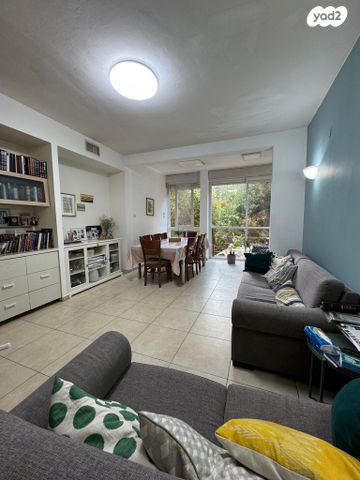 דירה, שאול 8, נווה שאנן, חיפה