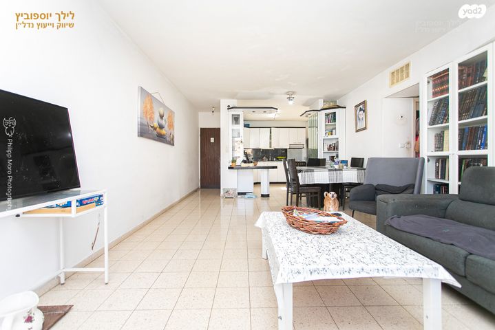 דירה, שדרות משה שרת, קרית ים ב', קרית ים