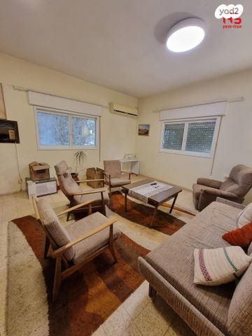 בית פרטי/ קוטג', יגאל 19, בית אליעזר, חדרה