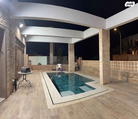 בית פרטי/ קוטג', אילת