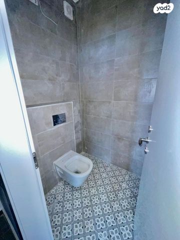 דירה, נתיבות