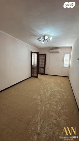 דירה, דימונה