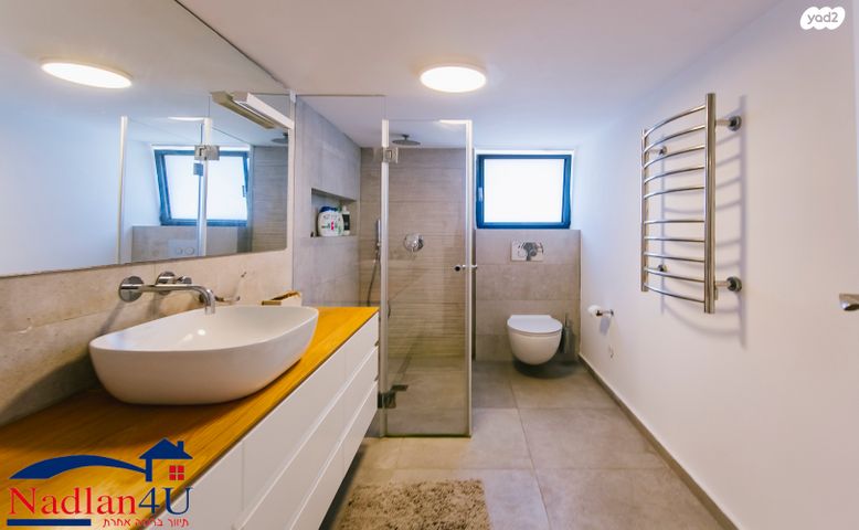 דו משפחתי, עמיר, הרצליה הצעירה, הרצליה