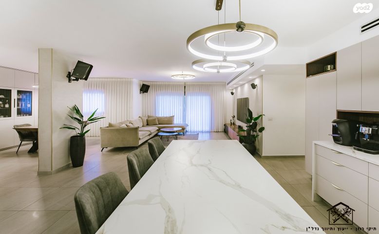 דירה, שלום עליכם, אגמים, נתניה