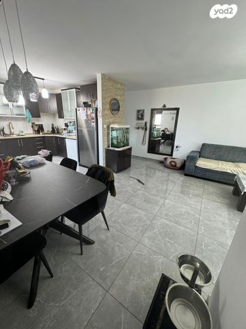 דירה, משה שרת, ברנע, אשקלון