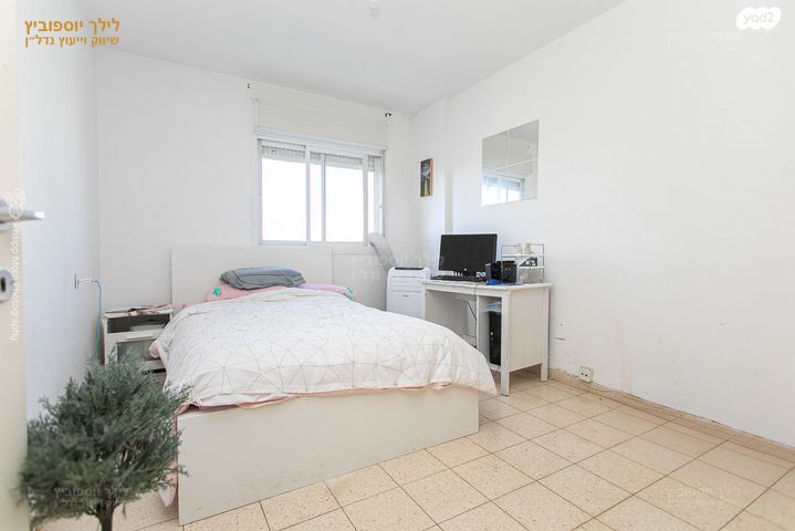 דירה, שדרות משה שרת, קרית ים ב', קרית ים