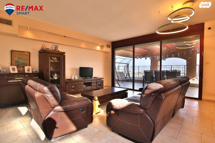 דו משפחתי, גבעת טל, קרית אתא