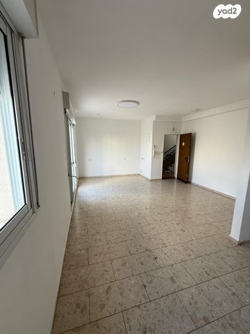 דירה, נחל שורק, משואה, מודיעין מכבים רעות