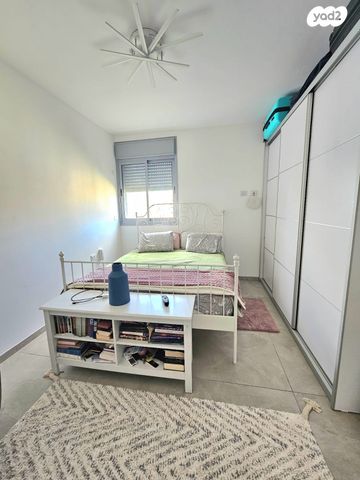 דירה, ש"י עגנון, שיכון רסקו, קרית אונו