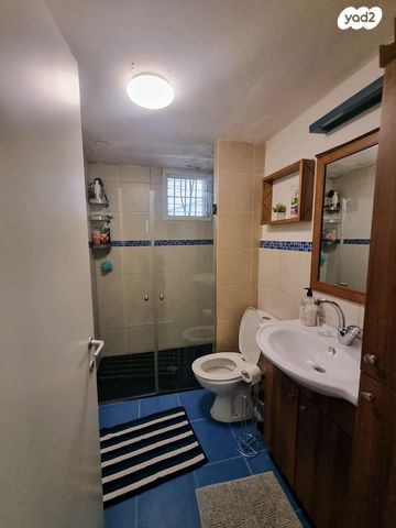 דירת גן, שדרות ירושלים, מכללת תל אביב יפו, דקר, תל אביב יפו