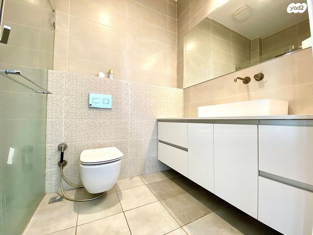 דירה, שדרות רחבעם זאבי 13, גבעת אולגה, חדרה