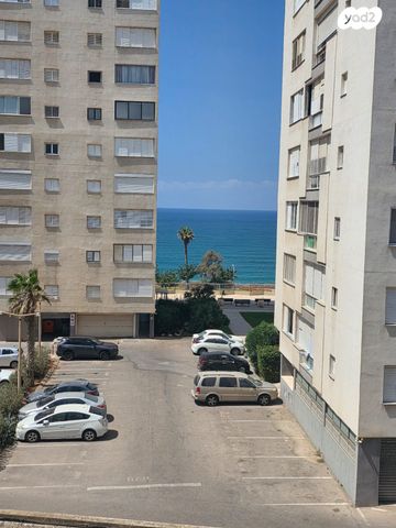 דירה, עמנואל מול, צפון מערב מרכז העיר, נתניה