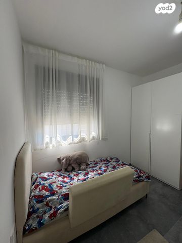 דירה, לוי אשכול, מורשת, מודיעין מכבים רעות