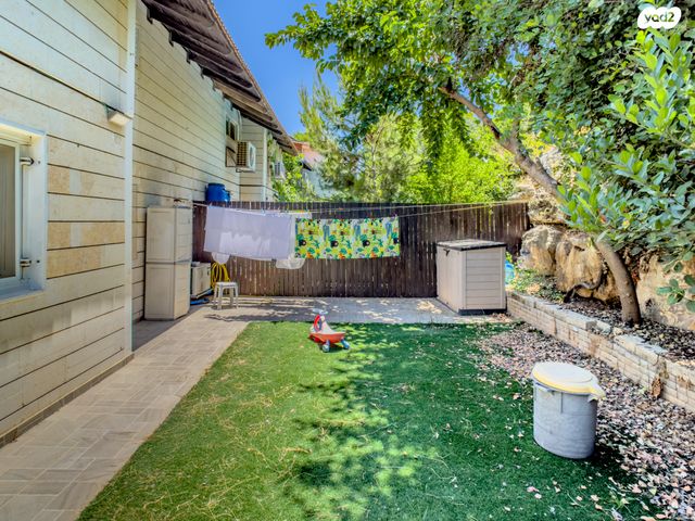 בית פרטי/ קוטג', הבשן 60, רובע ה', אריאל