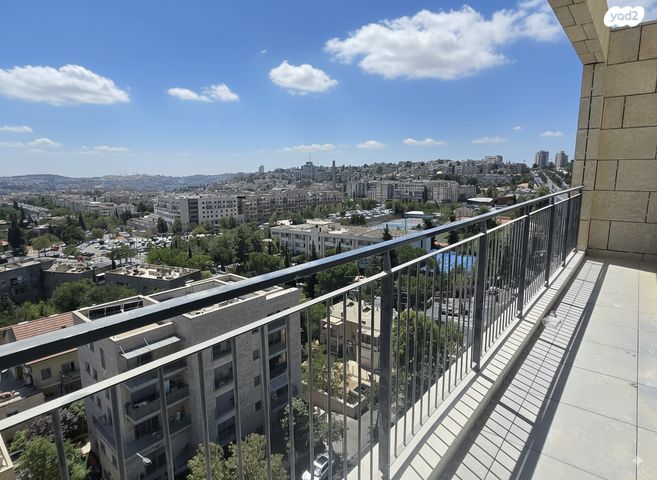 דירה, שדרות הרצל, בית הכרם, רמת בית הכרם, ירושלים