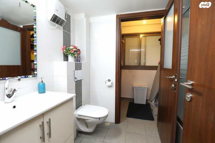 דירה, תאנה, החורש, חריש