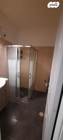 דירת גן, לב העיר, בת ים