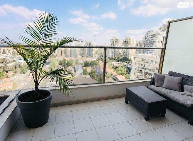 דירה, ברוריה בת תרדיון, נווה גן, פתח תקווה