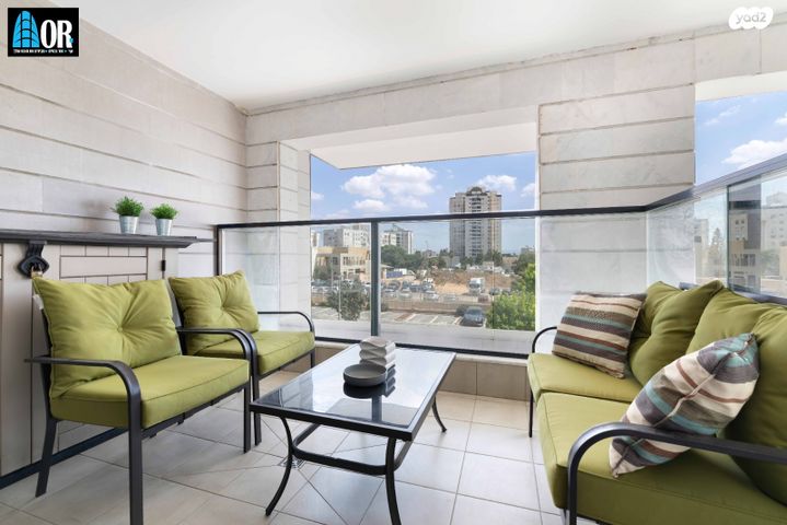 דירה, משה לוי, נאות שמיר, רמלה