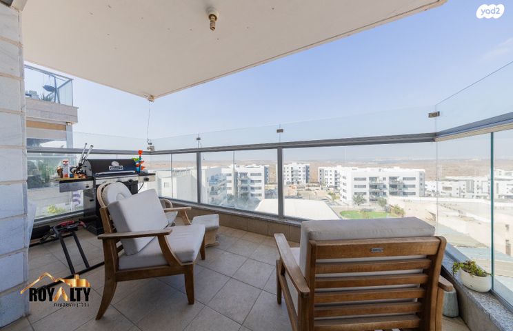 דירה, אליהו הנביא, פסגות אפק, ראש העין