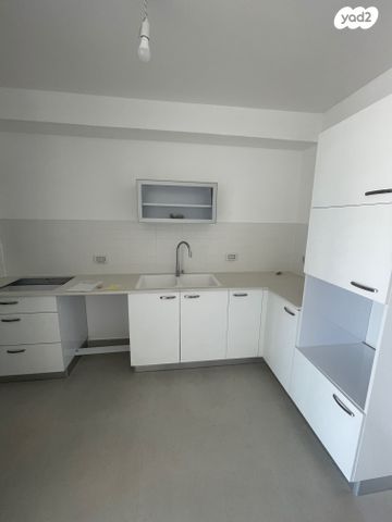 דירה, התאנה, כרמי הנדיב, אחוזת רוטנר, קרית מלאכי