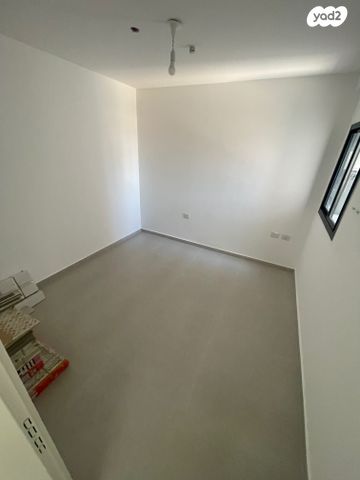 דירה, התאנה, כרמי הנדיב, אחוזת רוטנר, קרית מלאכי