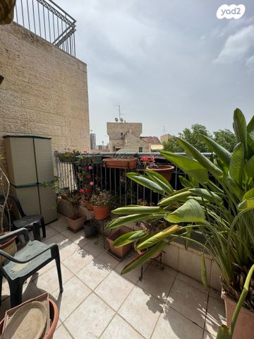 גג/ פנטהאוז, מרה, בית הכרם, רמת בית הכרם, ירושלים