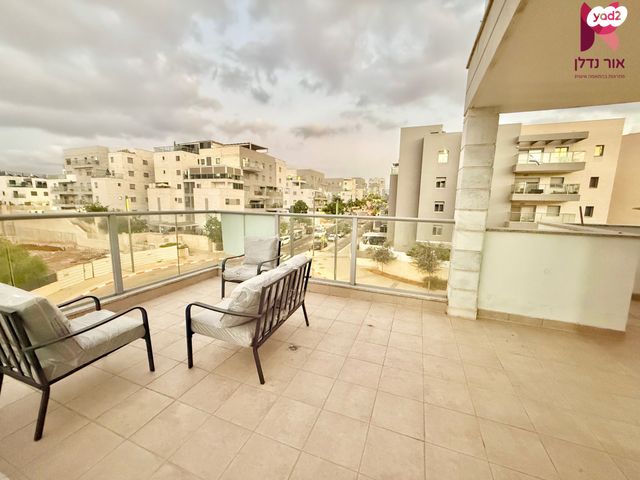 דירה, אליהו הנביא, פסגות אפק, ראש העין