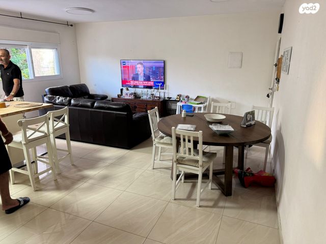 דירה, הכינור, נאות אשלים, ראשון לציון