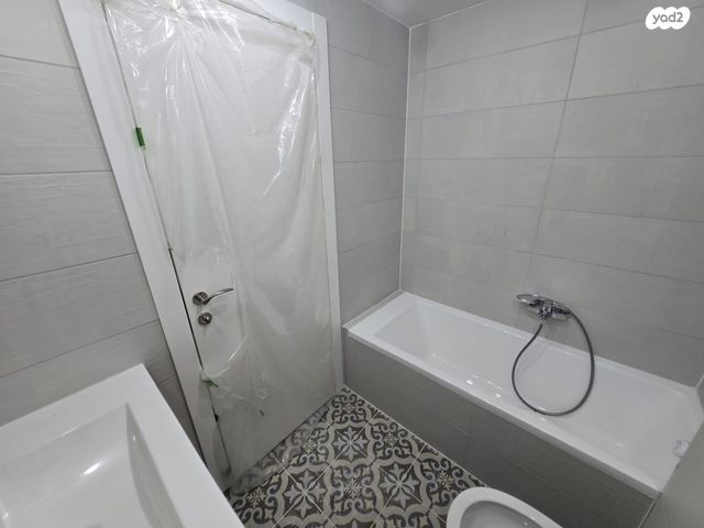 דירה, שדרות הרצל, בית הכרם, רמת בית הכרם, ירושלים