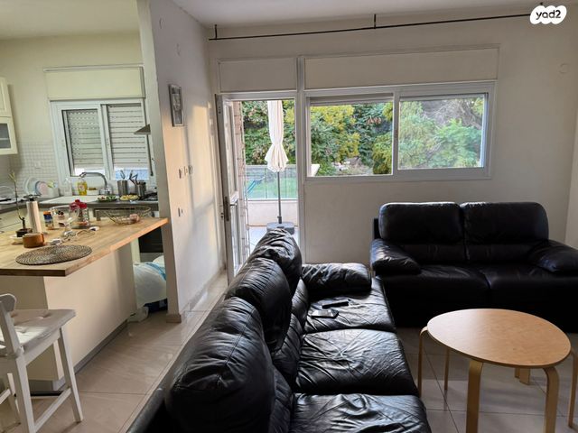 דירה, הכינור, נאות אשלים, ראשון לציון