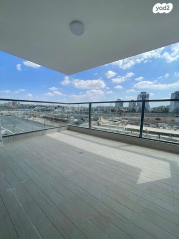 דירה, התאנה, כרמי הנדיב, אחוזת רוטנר, קרית מלאכי