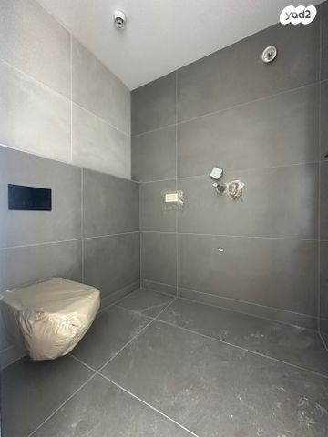 דירה, בבלי, תל אביב יפו