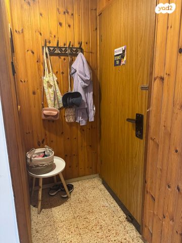 דירה, שדרות זלמן שז"ר 27, עין שרה, נהריה