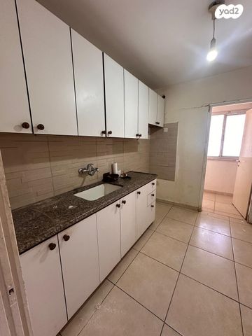 דירה, חרמון, נצרת עילית / נוף הגליל