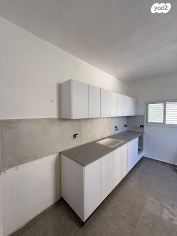 דירה, אריה שנקר 44, מרכז, קרית עבודה, חולון