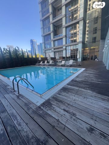 דירה, ניסים אלוני 12, צמרות איילון, פארק צמרת, תל אביב יפו