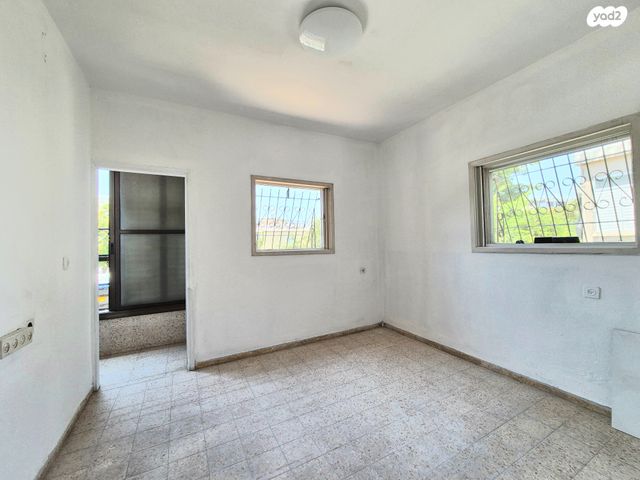 דירה, חיים וייצמן, מרכז, קרית עבודה, חולון