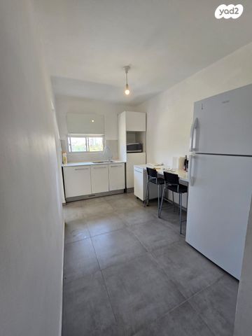 יחידת דיור, רחבת אמציה, שכונה ו', באר שבע