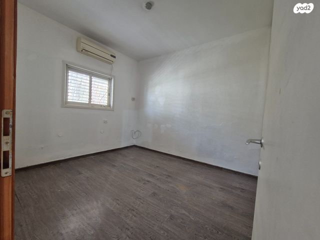 דירה, חיים וייצמן, מרכז, קרית עבודה, חולון