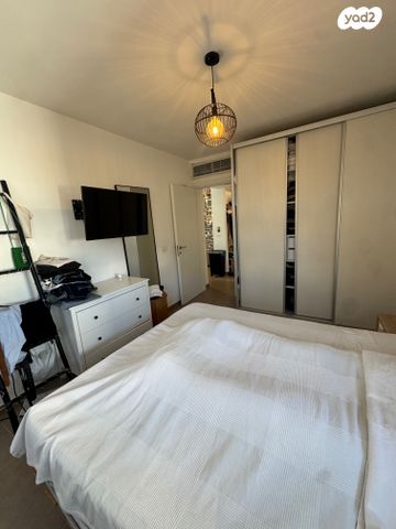 דירה, נחלת בנימין, פלורנטין, תל אביב יפו