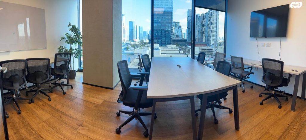 משרדים, יגאל אלון, ביצרון ורמת ישראל, תל אביב יפו