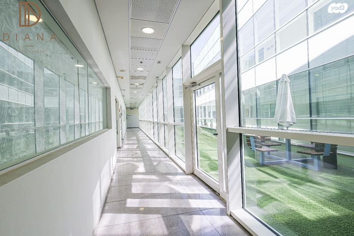 משרדים, גבעת שמואל