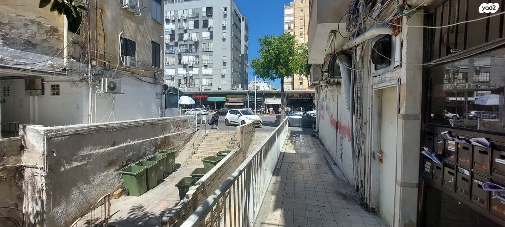 חנויות/ שטח מסחרי, רוטשילד 26, רוטשילד עצמאות, בת ים