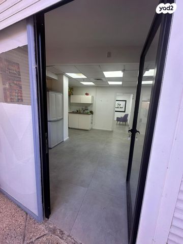 משרדים, הנביאים 8, חיפה