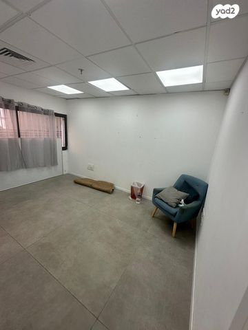 משרדים, הנביאים 8, חיפה